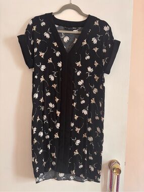 Black Floral V-Neck Women’s Dress - Zara XS